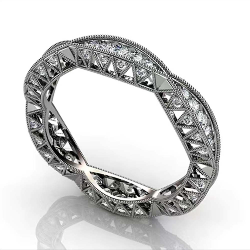 New 925 Silver Beautiful Diamond Ring